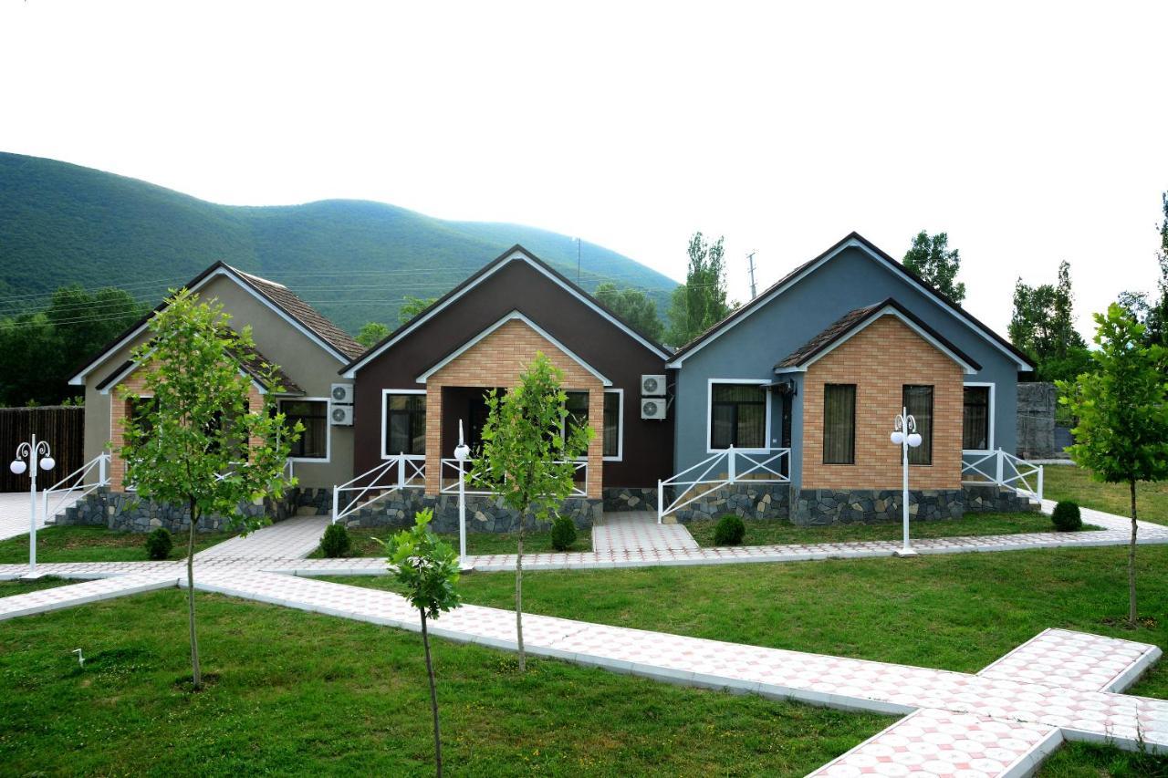Tulpan Hotel Şǝki المظهر الخارجي الصورة