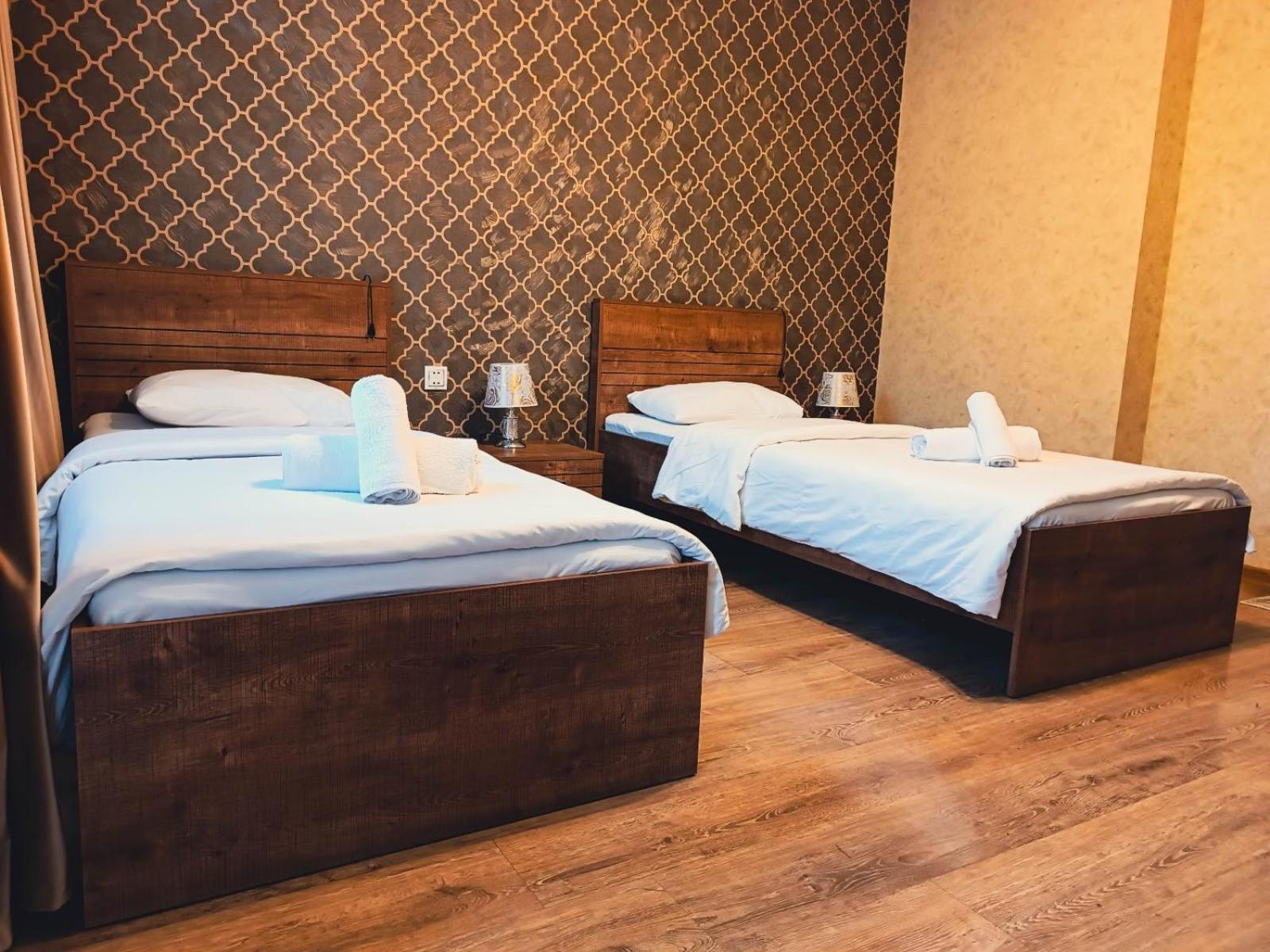 Tulpan Hotel Şǝki المظهر الخارجي الصورة
